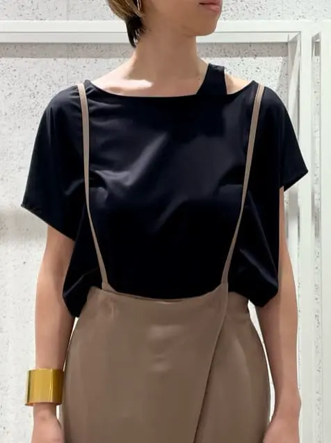 BEIGE， 柴田 コーディネート画像