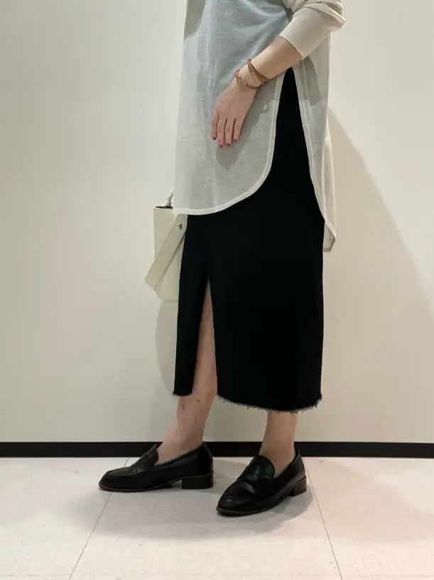 BEIGE， 藤木 コーディネート画像