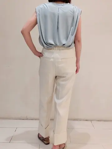 BEIGE， スタッフ コーディネート画像