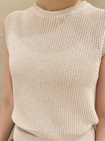 BEIGE， 須藤 コーディネート画像