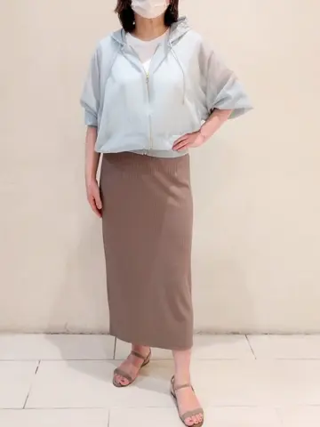 BEIGE， スタッフ コーディネート画像