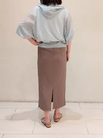 BEIGE， スタッフ コーディネート画像