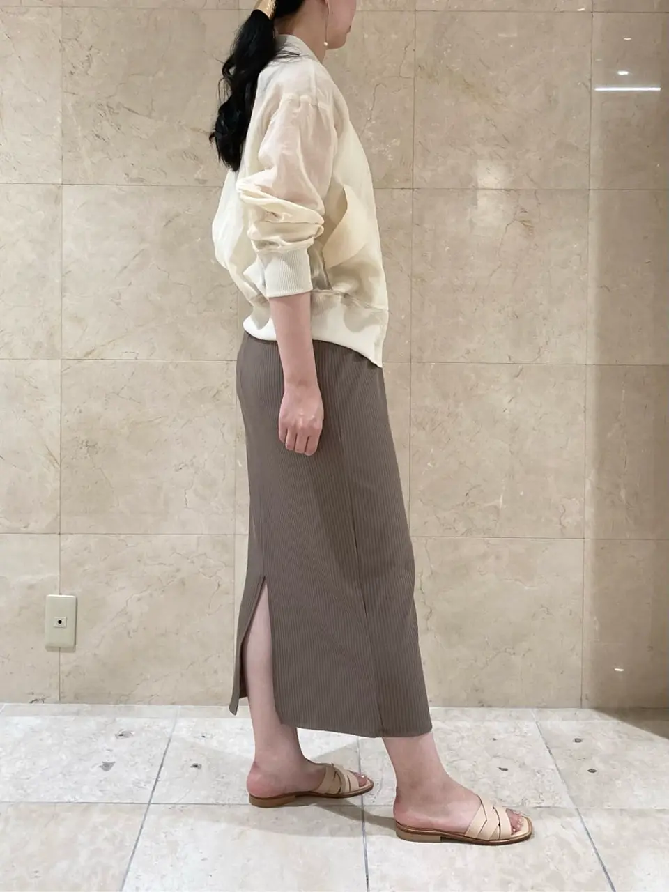 BEIGE， スタッフ コーディネート画像