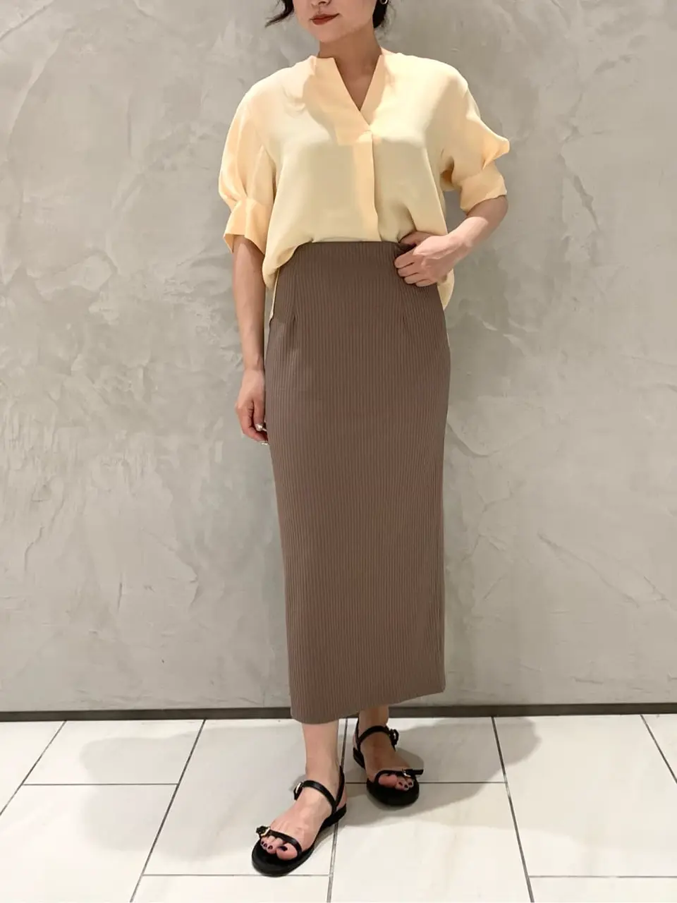 BEIGE， アライ コーディネート画像