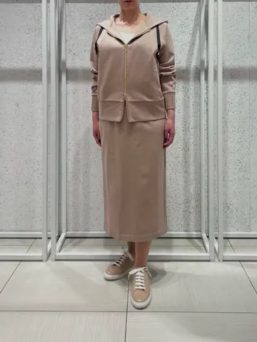 BEIGE， スタッフ コーディネート画像