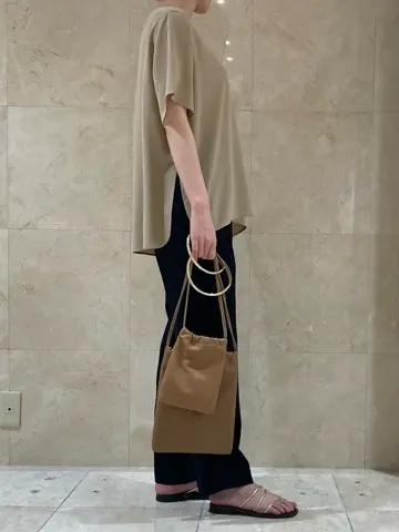 BEIGE， スタッフ コーディネート画像