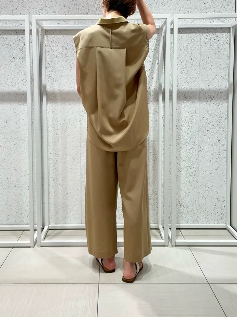 BEIGE， 柴田 コーディネート画像