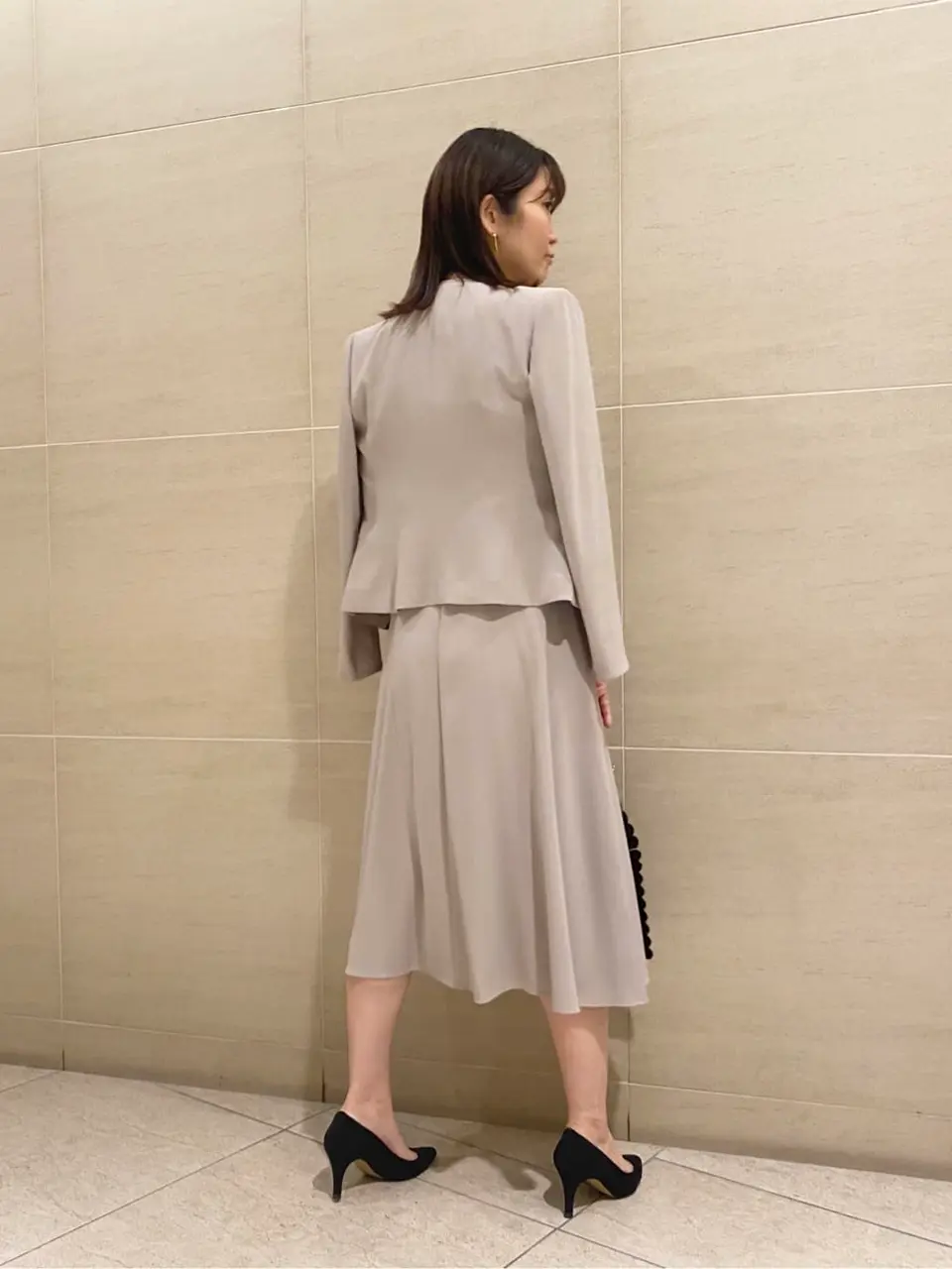 BEIGE， 須藤 コーディネート画像