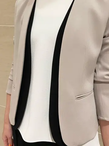 BEIGE， スタッフ コーディネート画像