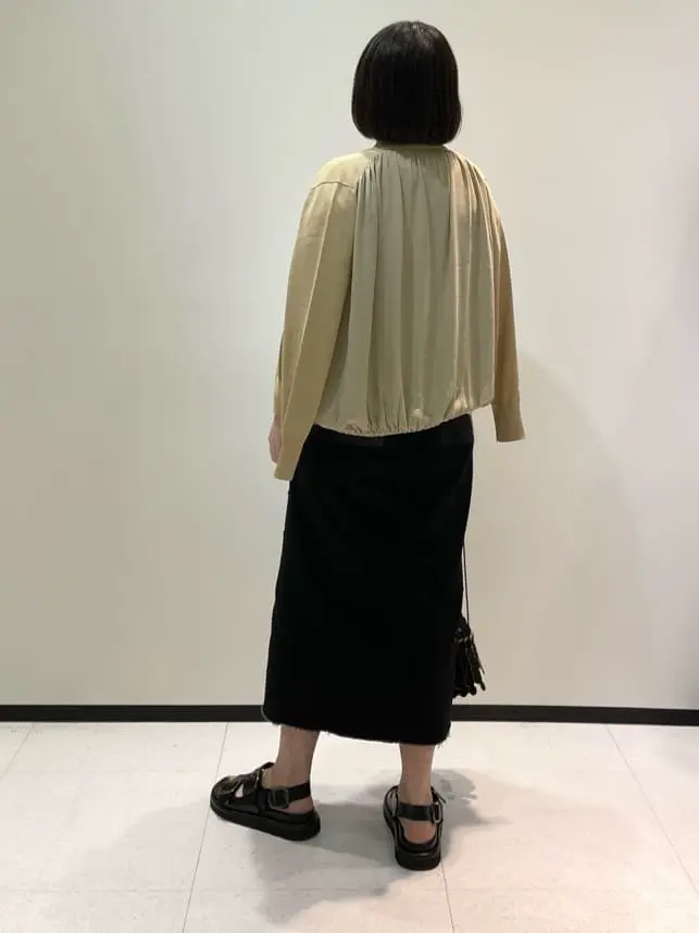 BEIGE， 藤木 コーディネート画像