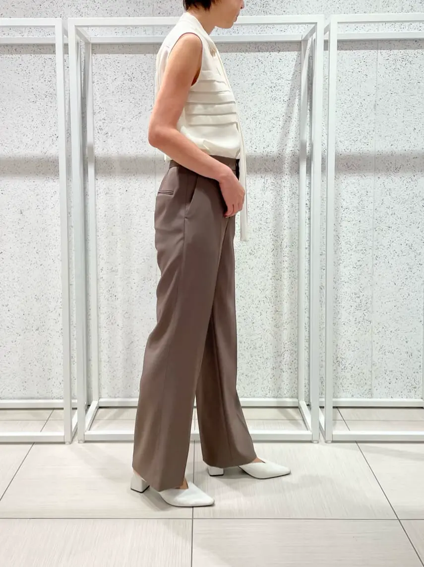 BEIGE， 柴田 コーディネート画像