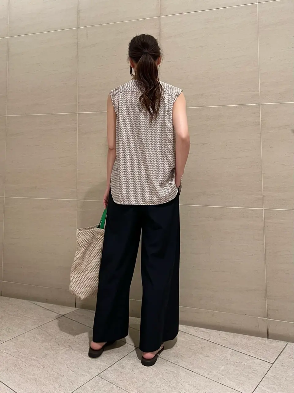 BEIGE， スタッフ コーディネート画像