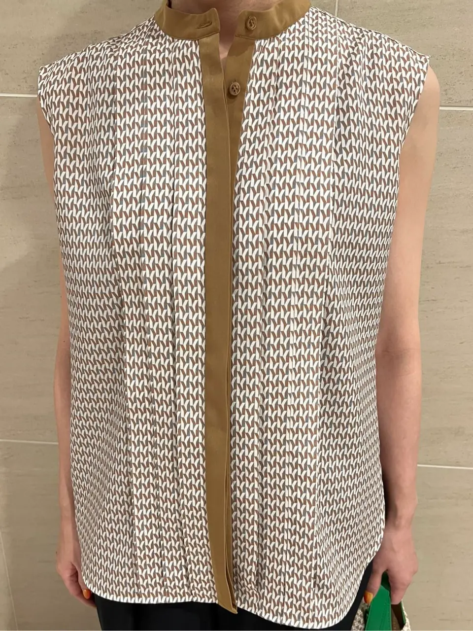 BEIGE， スタッフ コーディネート画像