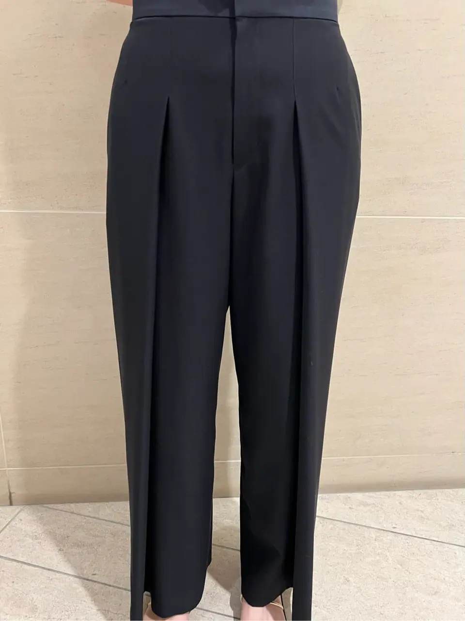 BEIGE， スタッフ コーディネート画像