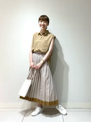 BEIGE， 田村 コーディネート画像