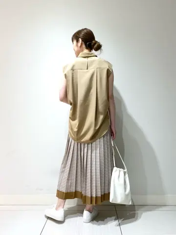 BEIGE， 田村 コーディネート画像
