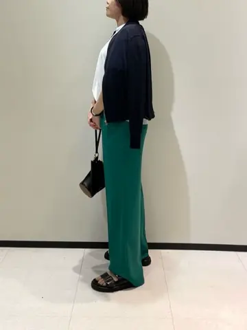 BEIGE， 藤木 コーディネート画像