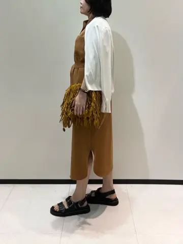 BEIGE， 藤木 コーディネート画像