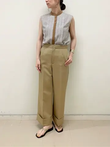 BEIGE， スタッフ コーディネート画像