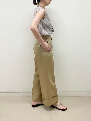 BEIGE， スタッフ コーディネート画像