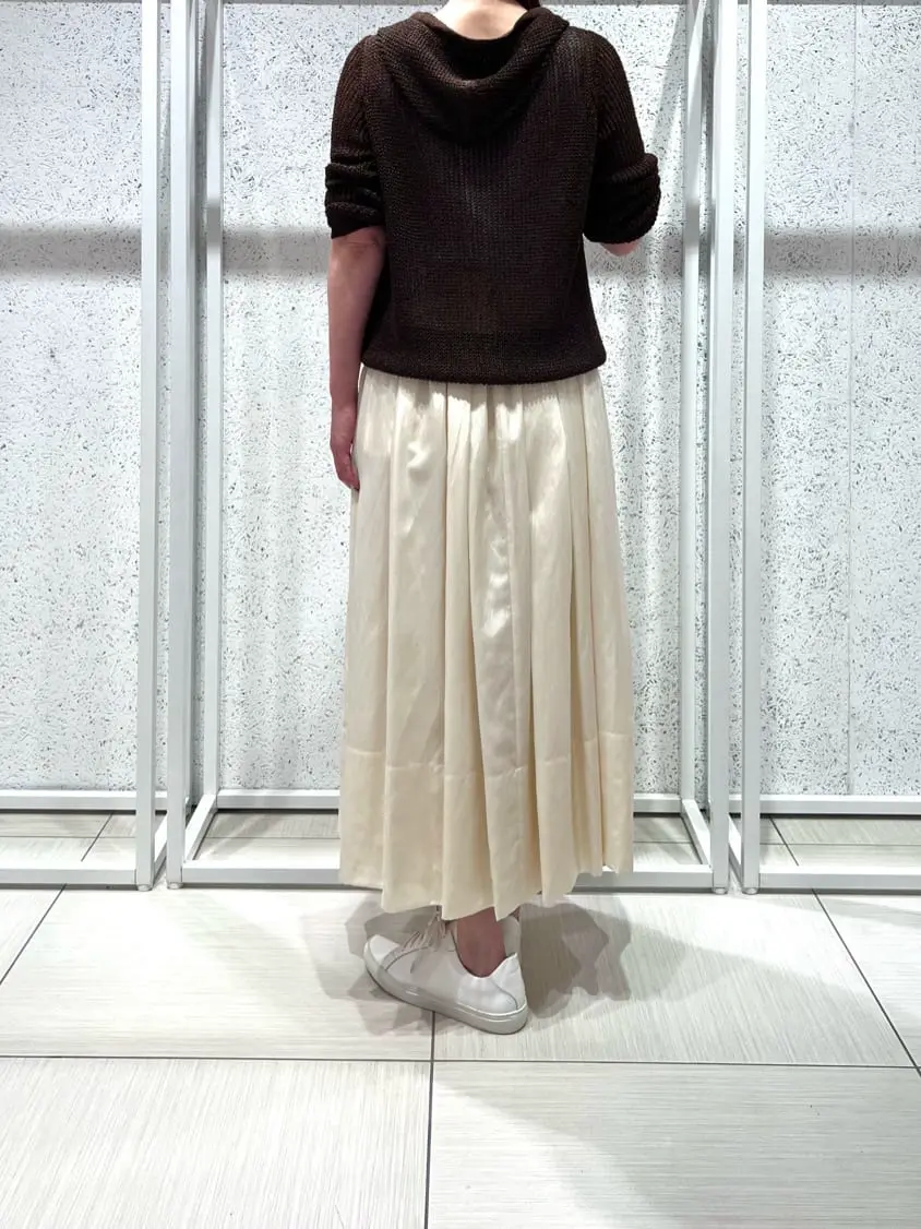 BEIGE， スタッフ コーディネート画像