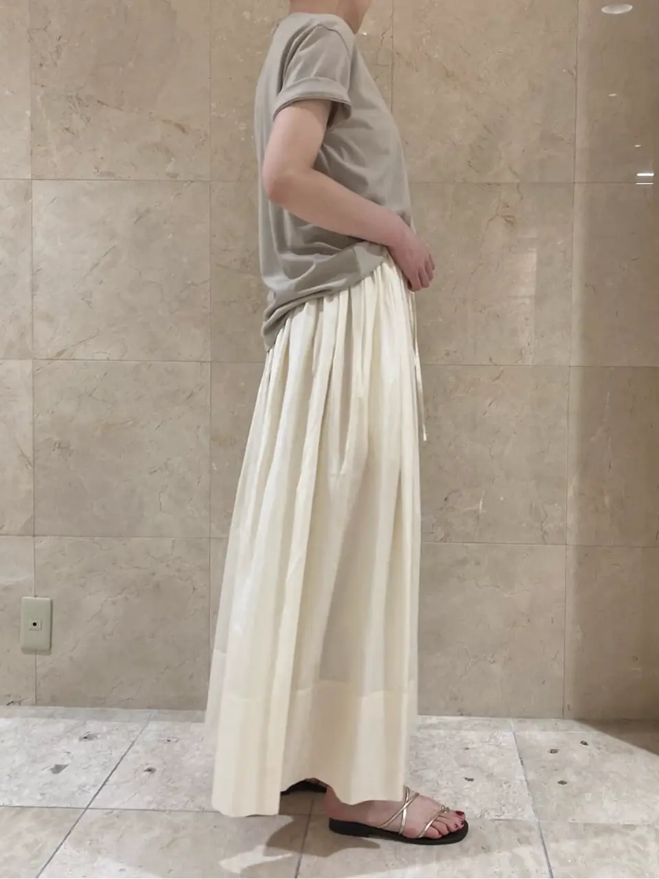 BEIGE， スタッフ コーディネート画像