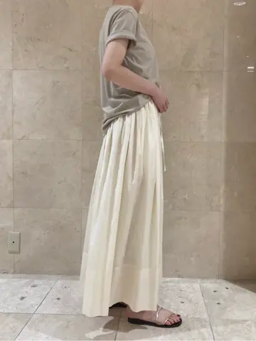 BEIGE， スタッフ コーディネート画像