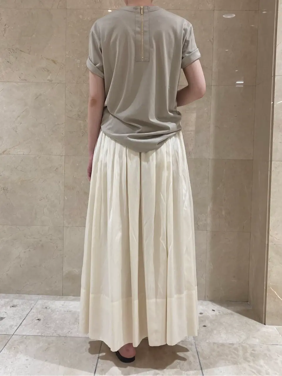 BEIGE， スタッフ コーディネート画像