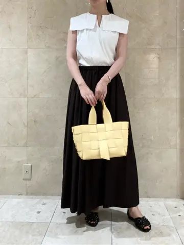 BEIGE， スタッフ コーディネート画像