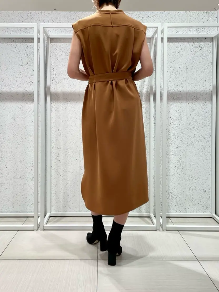 BEIGE， 柴田 コーディネート画像