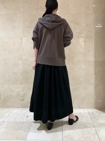 BEIGE， スタッフ コーディネート画像