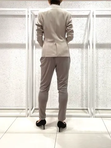 BEIGE， 柴田 コーディネート画像