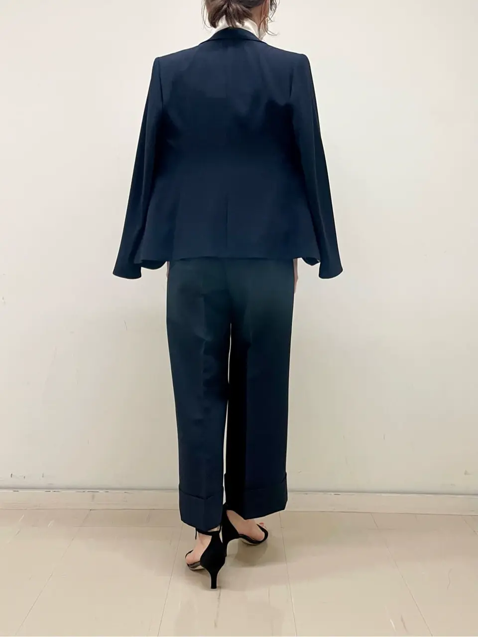 BEIGE， スタッフ コーディネート画像