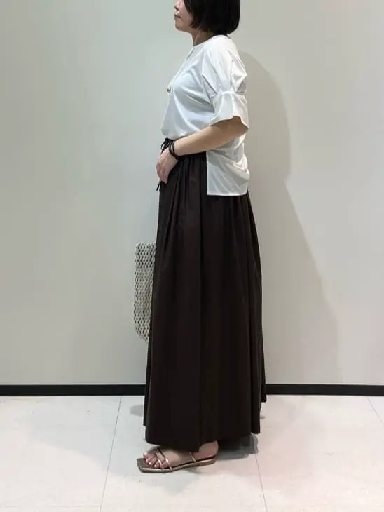 BEIGE， 藤木 コーディネート画像