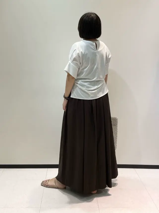 BEIGE， 藤木 コーディネート画像