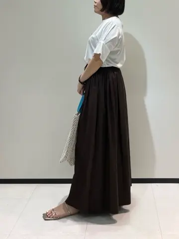 BEIGE， 藤木 コーディネート画像