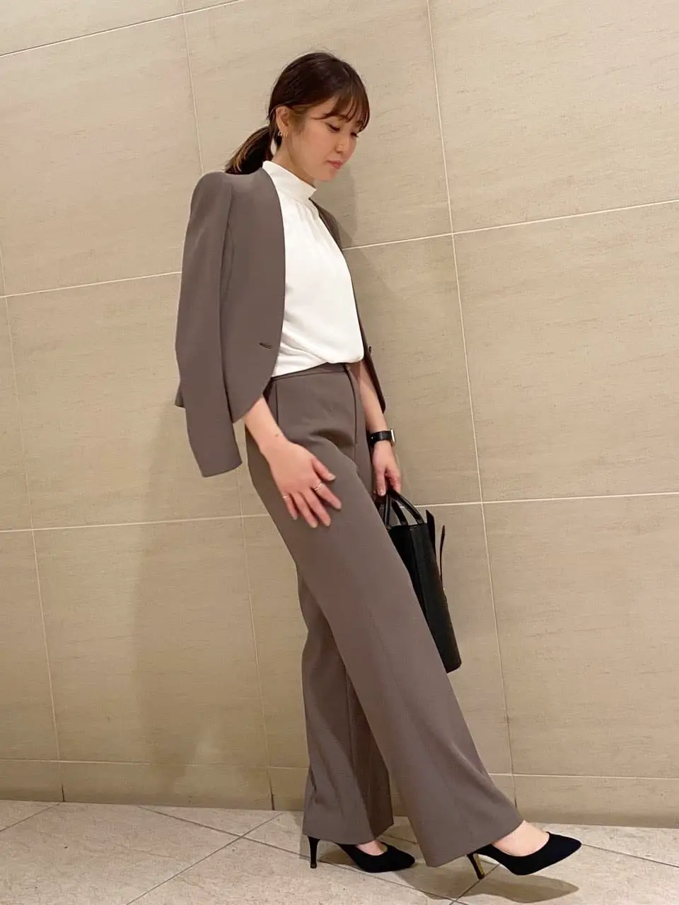 BEIGE， 須藤 コーディネート画像