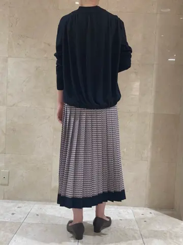 BEIGE， スタッフ コーディネート画像