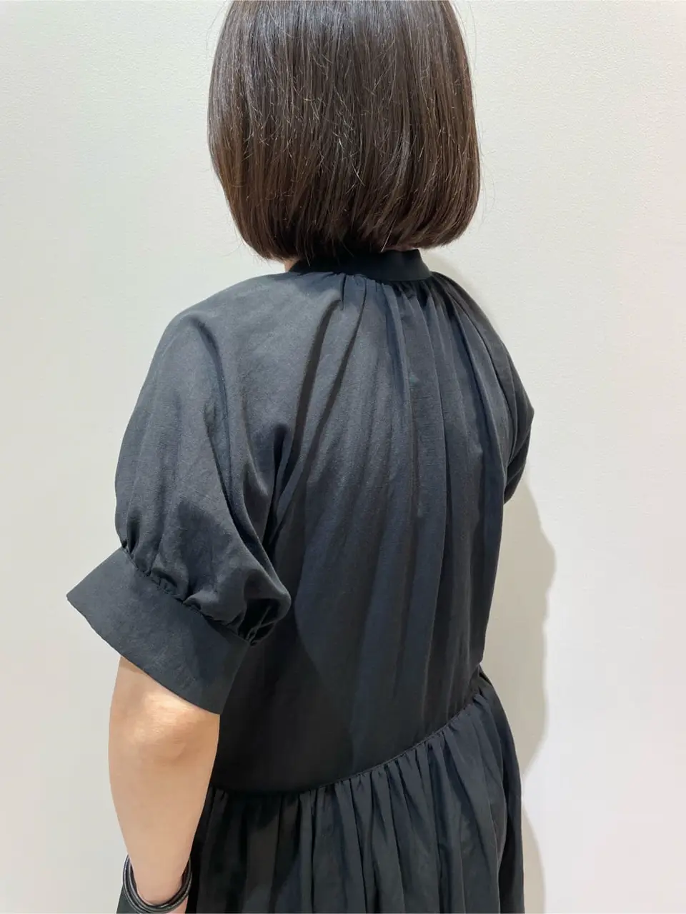 BEIGE， 藤木 コーディネート画像