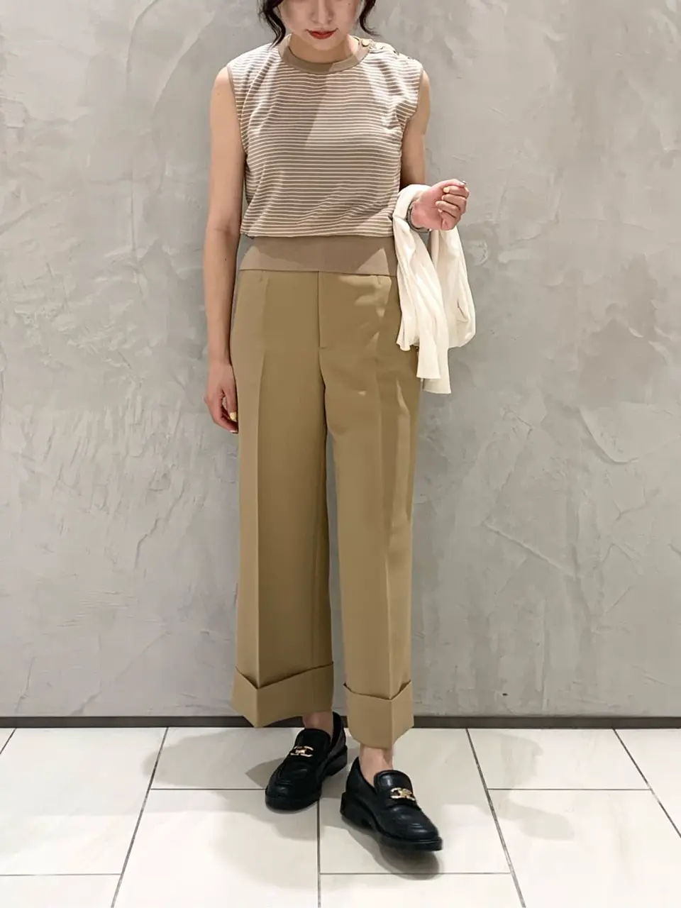 BEIGE， アライ コーディネート画像