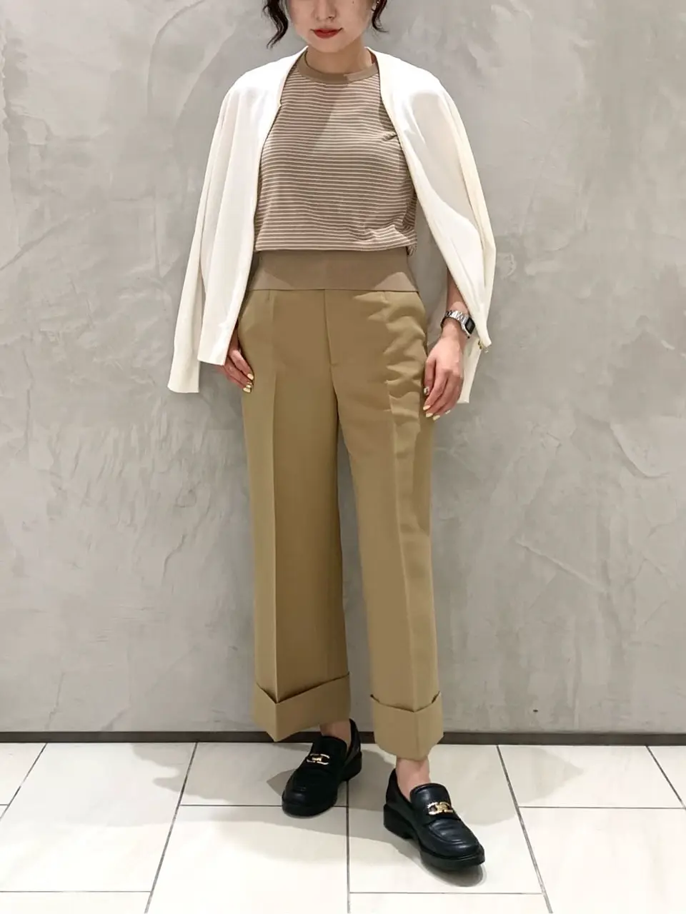 BEIGE， アライ コーディネート画像