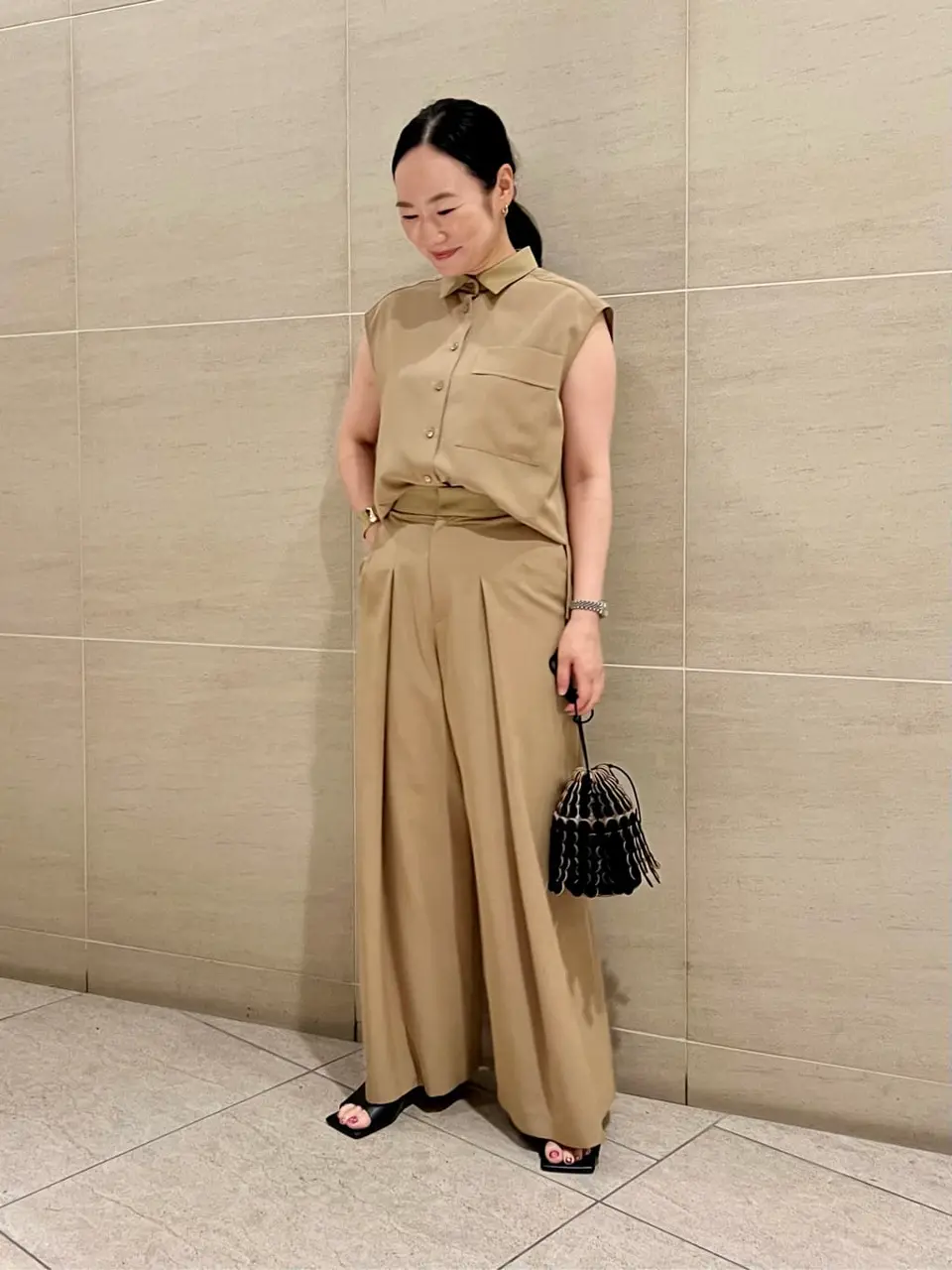 BEIGE， 毛利 コーディネート画像