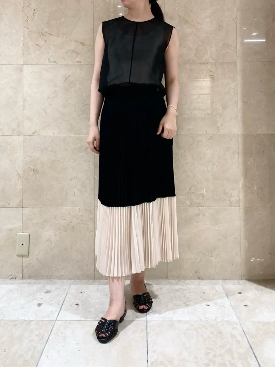 BEIGE， スタッフ コーディネート画像