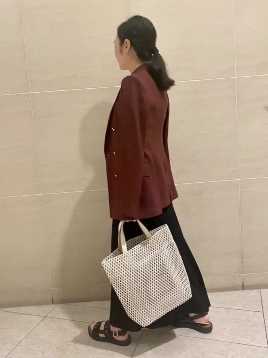 BEIGE， 毛利 コーディネート画像