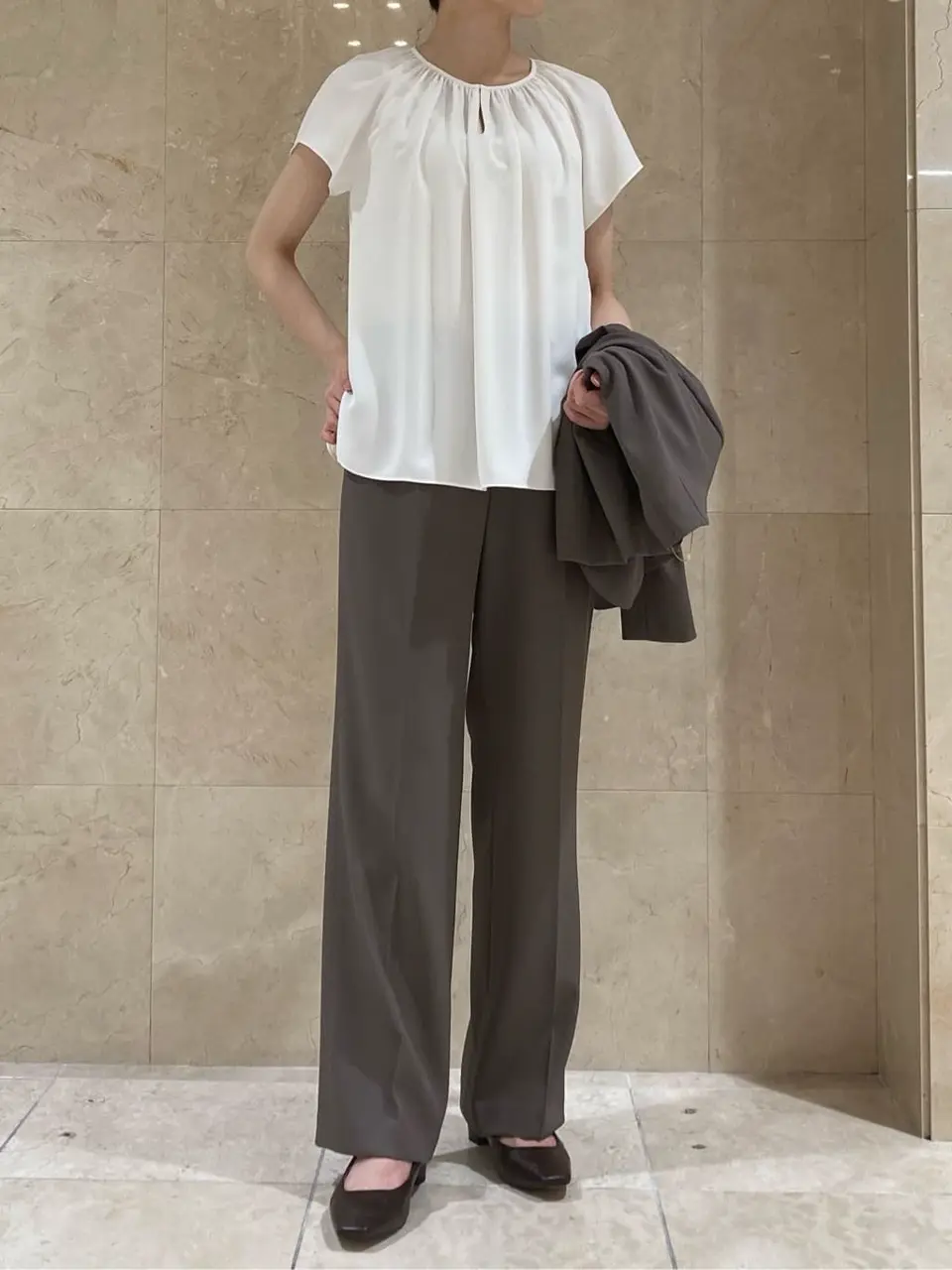  スタッフ コーディネート画像