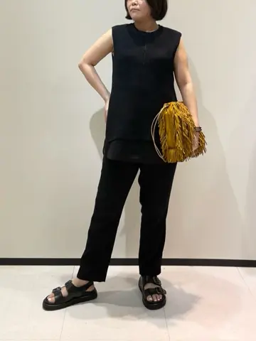 BEIGE， 藤木 コーディネート画像