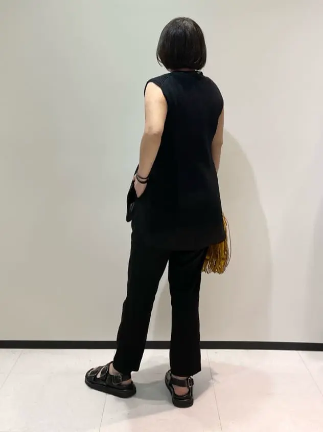 BEIGE， 藤木 コーディネート画像