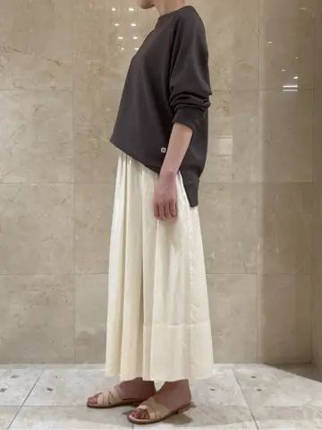 BEIGE， スタッフ コーディネート画像