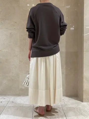 BEIGE， スタッフ コーディネート画像