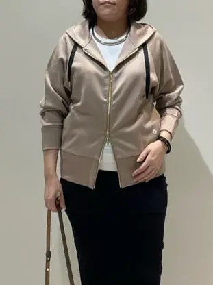 BEIGE， 藤木 コーディネート画像